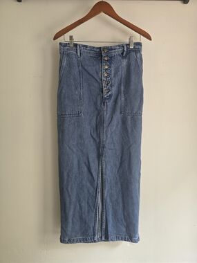 Denim Button-Front Maxi Skirt in Light Blue